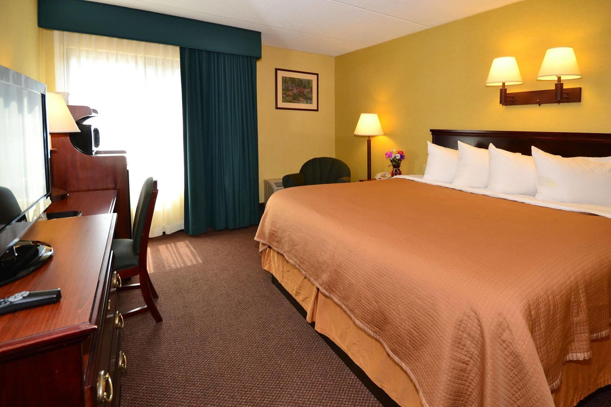 Howard Johnson By Wyndham Saugerties Dış mekan fotoğraf